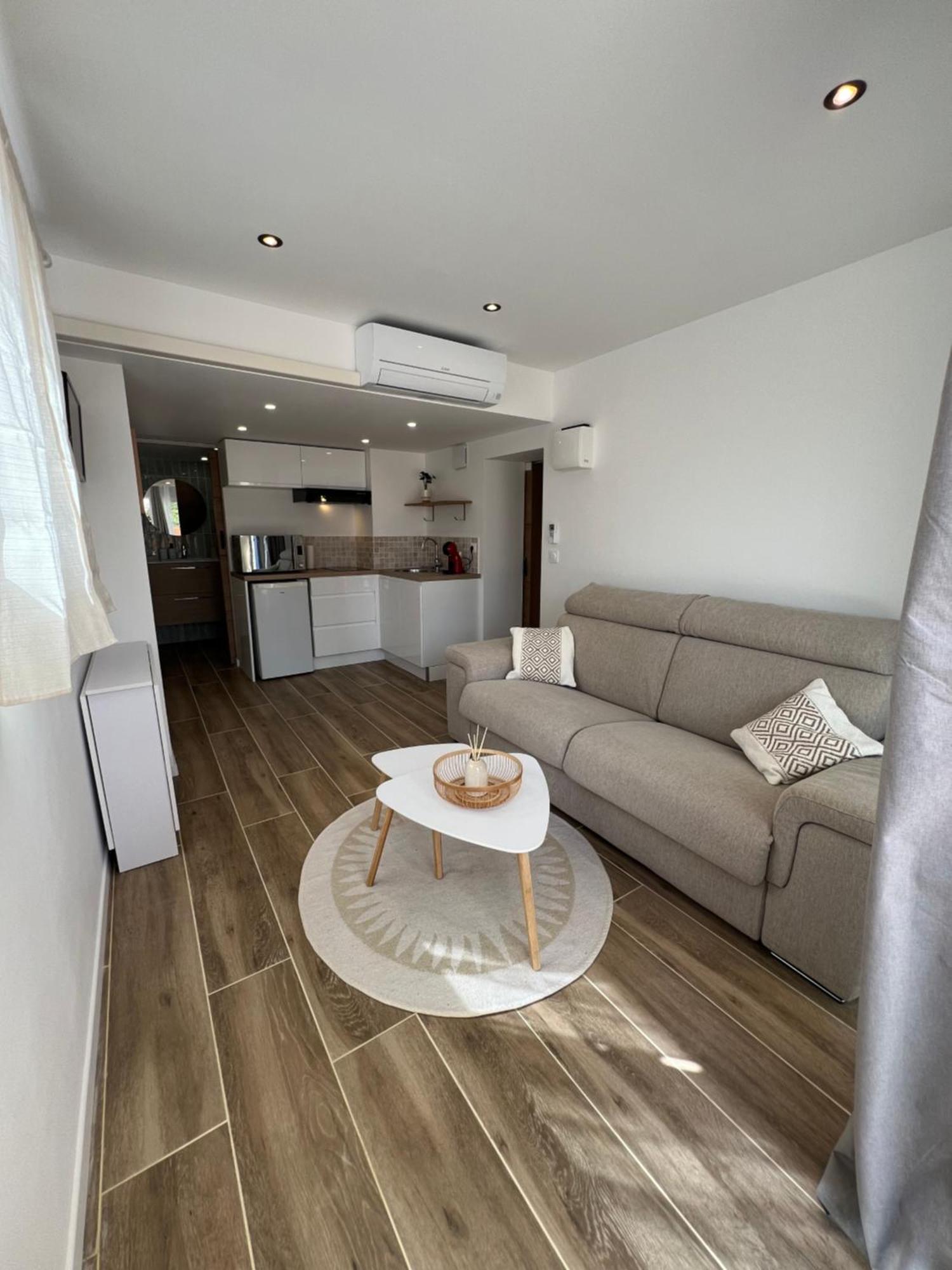 Appartement T2 Avec Jardin Puget-sur Argens Exterior foto